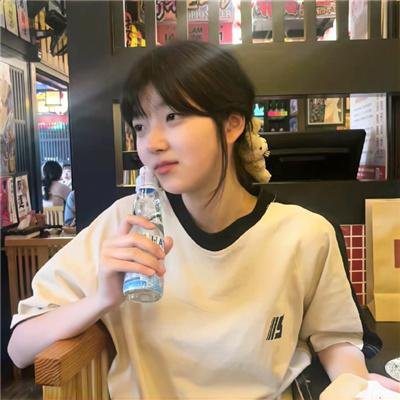 倾城歌手